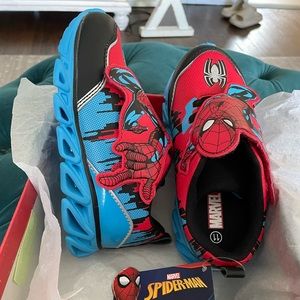 Light up spider man shoes- Marvel